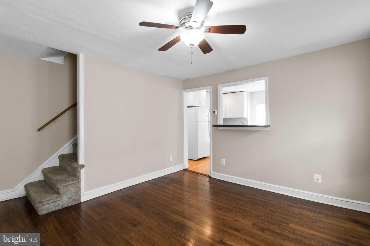 437 Ford St - Photo 5 of 24