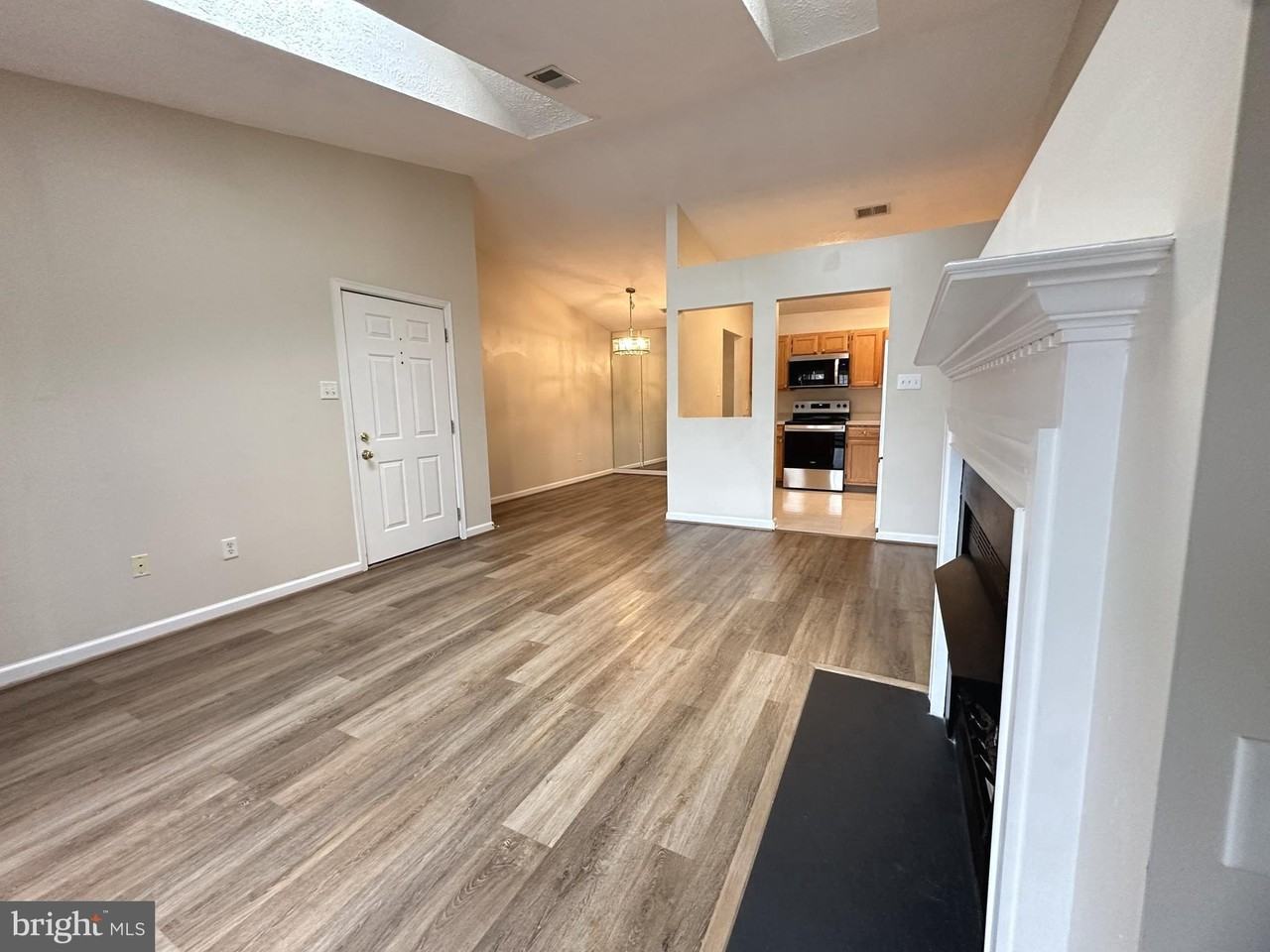 121 Brookland Ct #5 - Photo 7 of 22