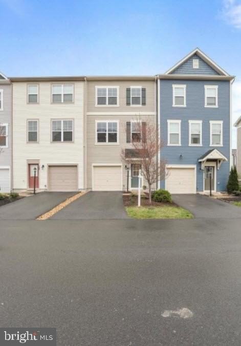 105 Pintangle Ct - Photo 2 of 12