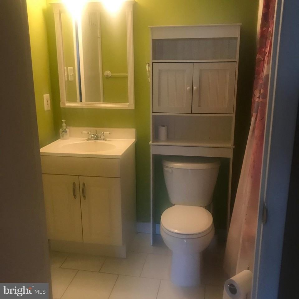 8424 Lazy Creek Ct - Photo 5 of 21
