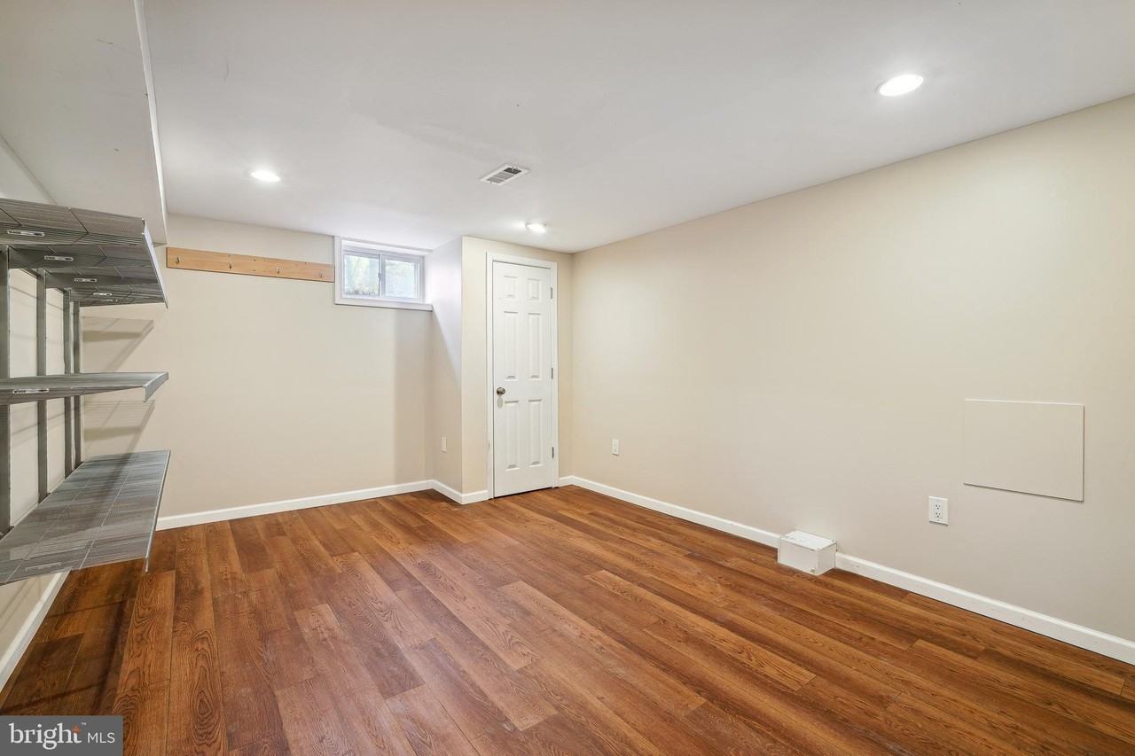 6329 Gentele Ct - Photo 7 of 12