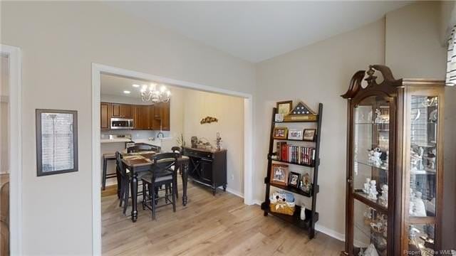 4615 Revolutionary Way - Photo 5 of 23