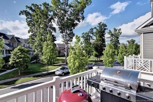 4456 Lydias Dr - Photo 3 of 14