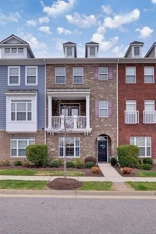 4929 Settlers Market Blvd - Photo 3 of 30