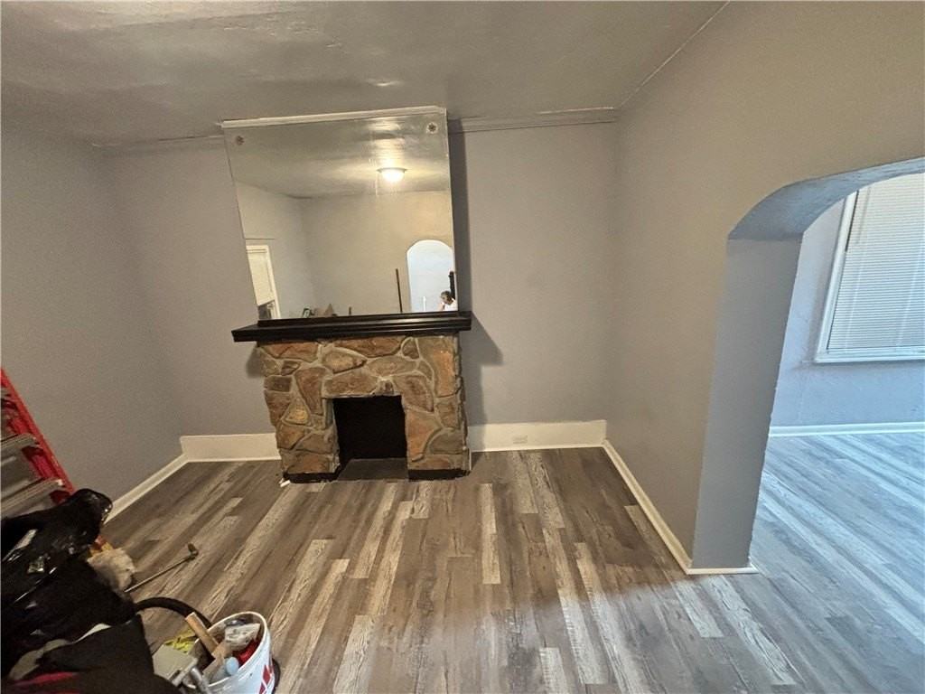 247 Rochelle St - Photo 5 of 25
