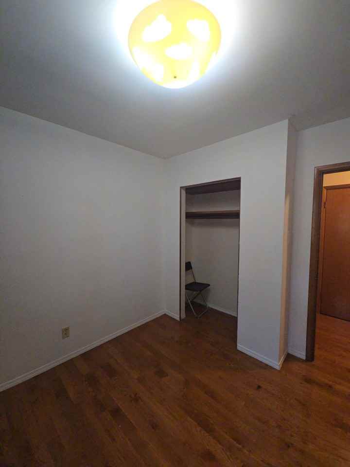 4319 Charleswood Drive NW - Photo 7 of 17