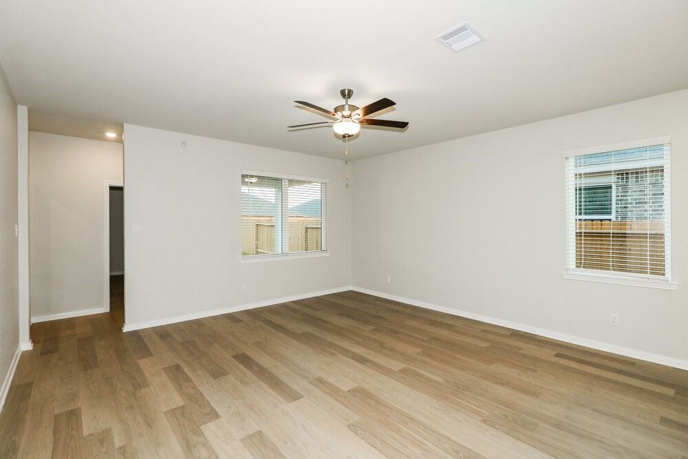 408 Mustang Trot Dr - Photo 4 of 19