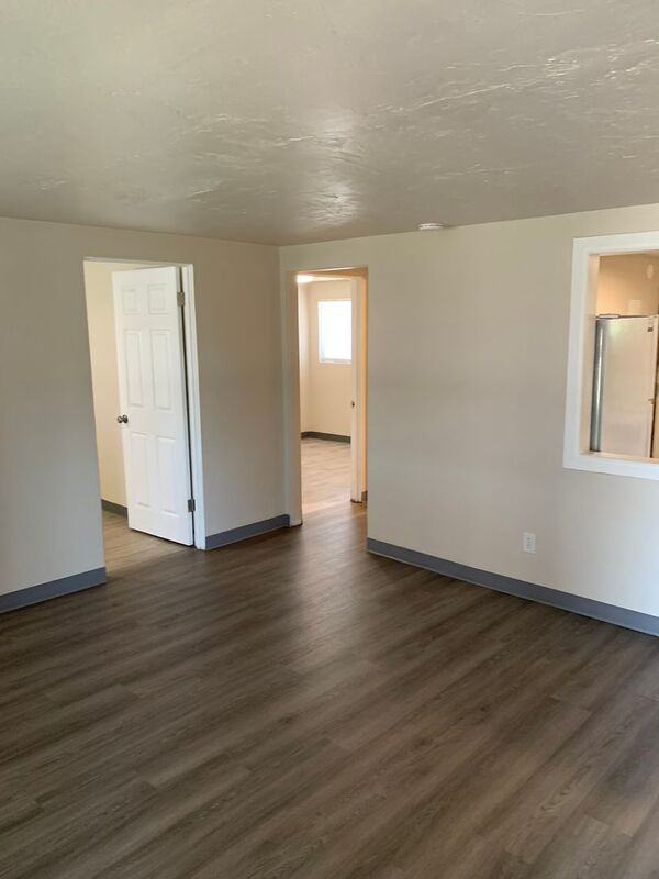 119 S Conway Pl - Photo 3 of 8