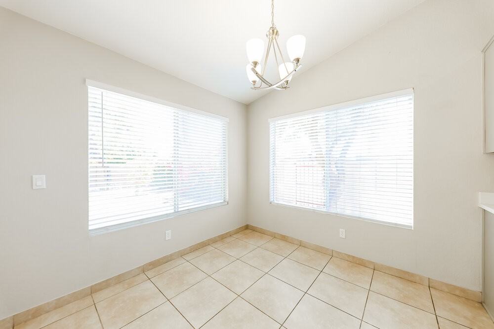 1419 W Villa Theresa Dr - Photo 5 of 16