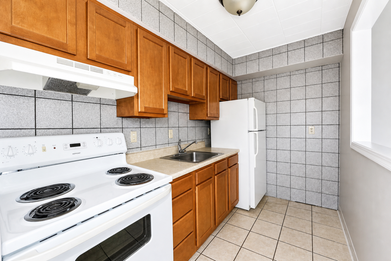 1954 AMATO DRIVEAPT 30 #30 - Photo 2 of 5