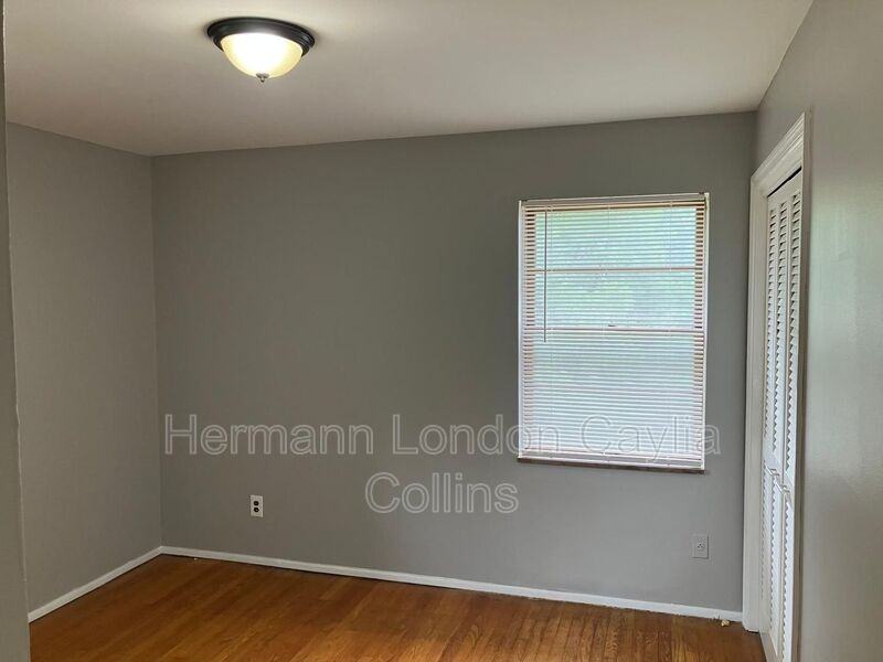 3900 Roland Blvd #B - Photo 6 of 14