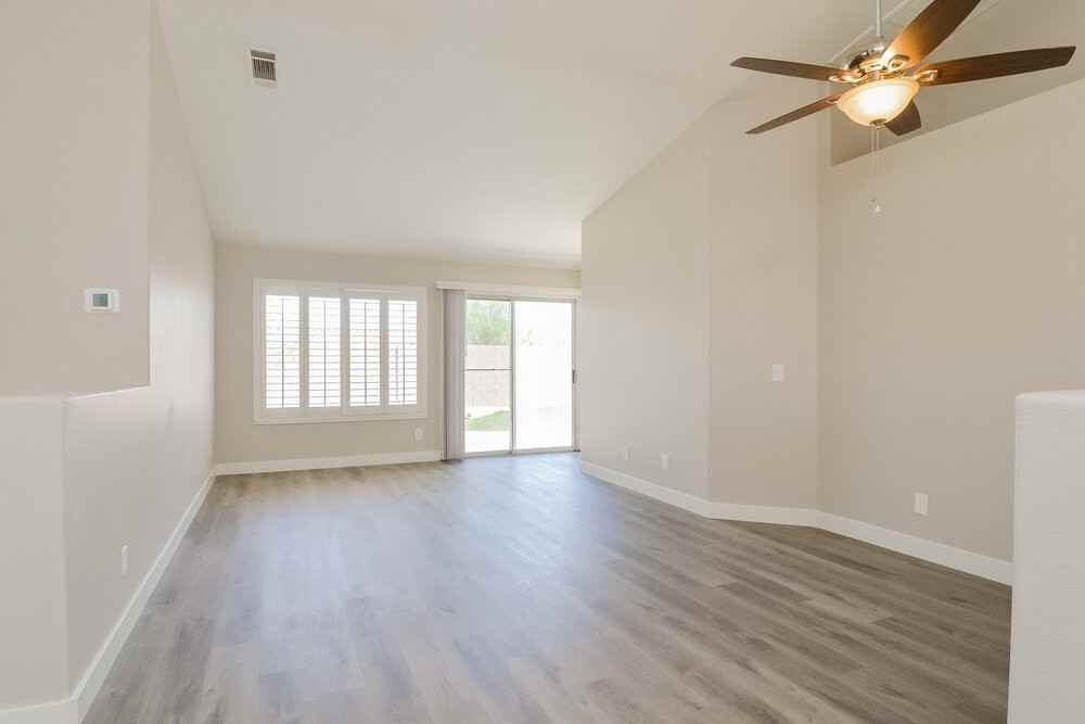 1067 Kennebunk Cir - Photo 5 of 16