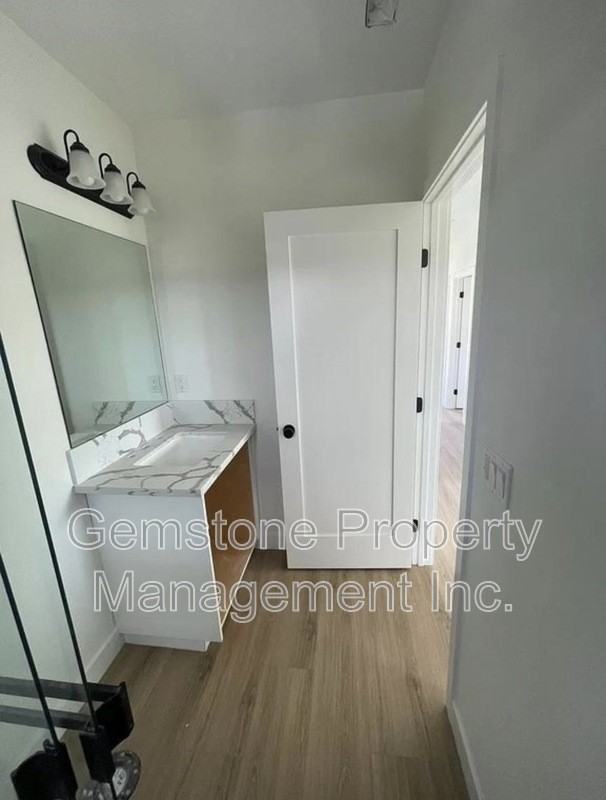 6252 Stewart St - Photo 3 of 16