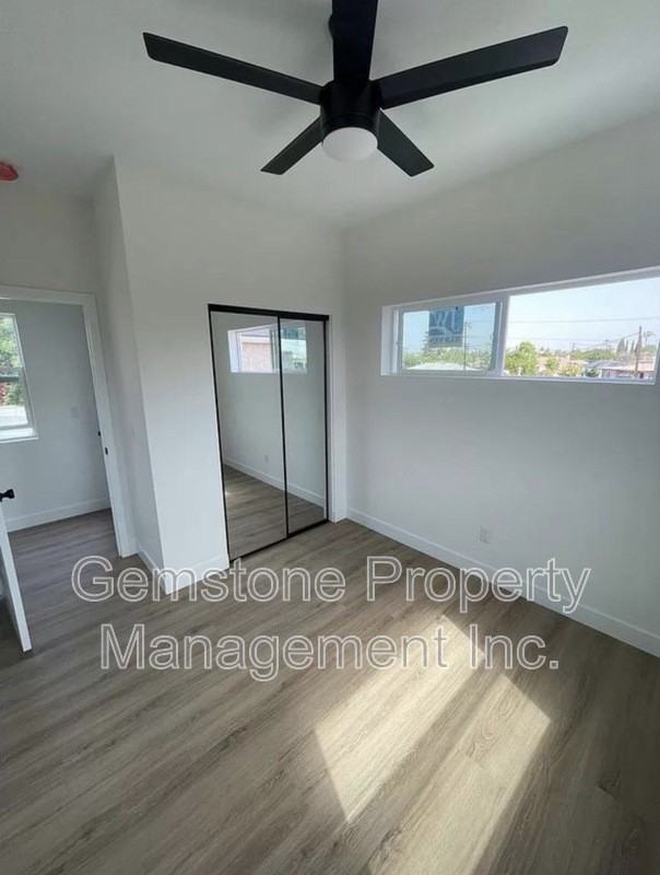6252 Stewart St - Photo 4 of 16