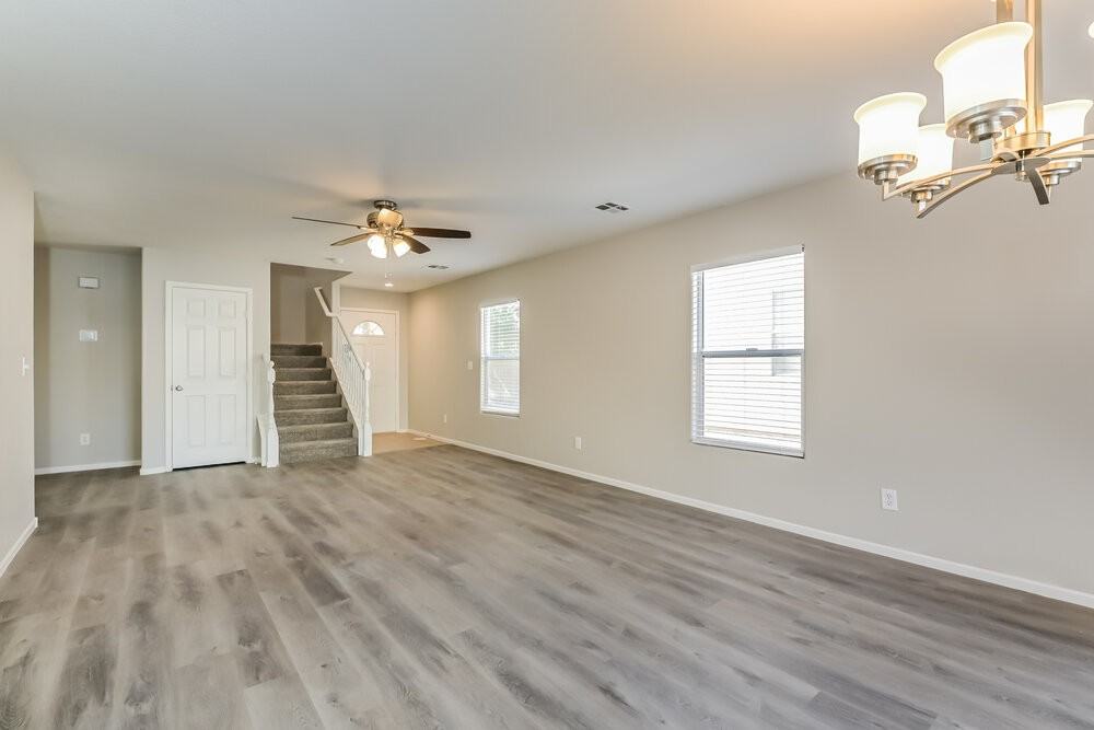 6236 Desert Lavender Ave - Photo 4 of 17