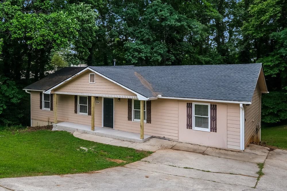 1695 Lawrenceville Suwanee Rd - Photo 4 of 17