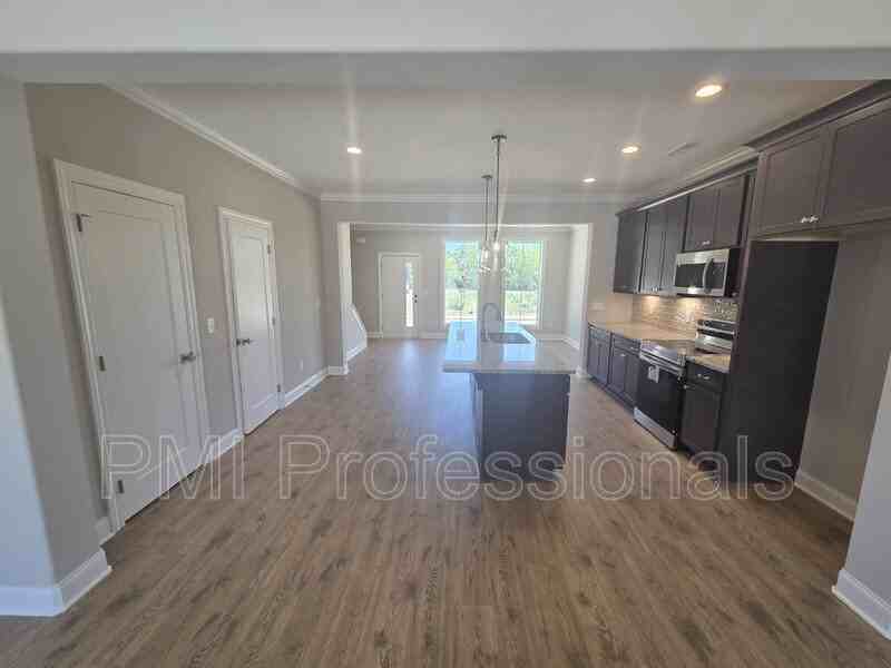1337 Rebecca Johns Dr - Photo 5 of 17