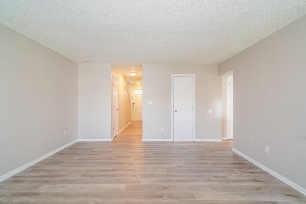 8336 Country Creek Dr - Photo 5 of 17
