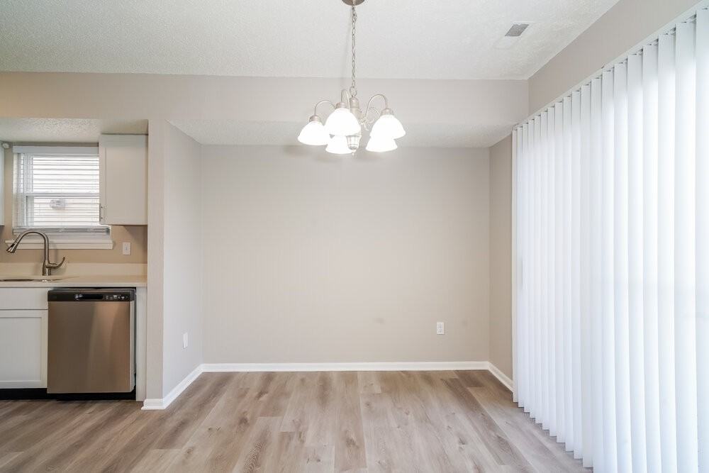 8336 Country Creek Dr - Photo 6 of 17