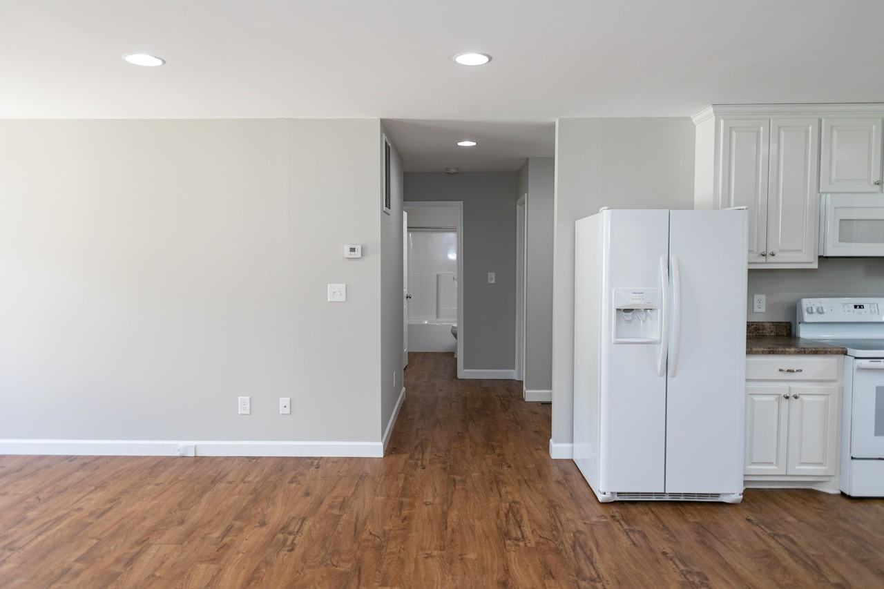 4668 Western Ave #A - Photo 5 of 19