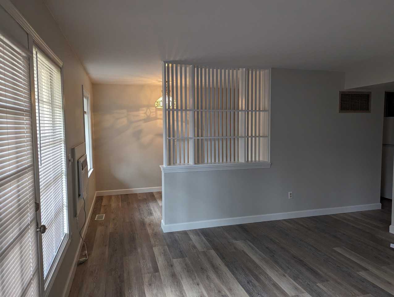 719 Whitcomb Street - FApt. F #F - Photo 3 of 16