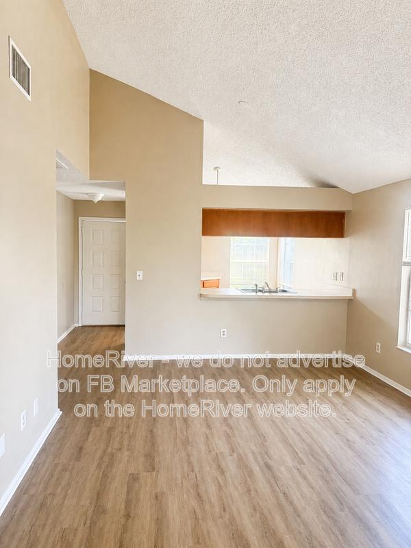 2682 Rachel Ct - Photo 4 of 15