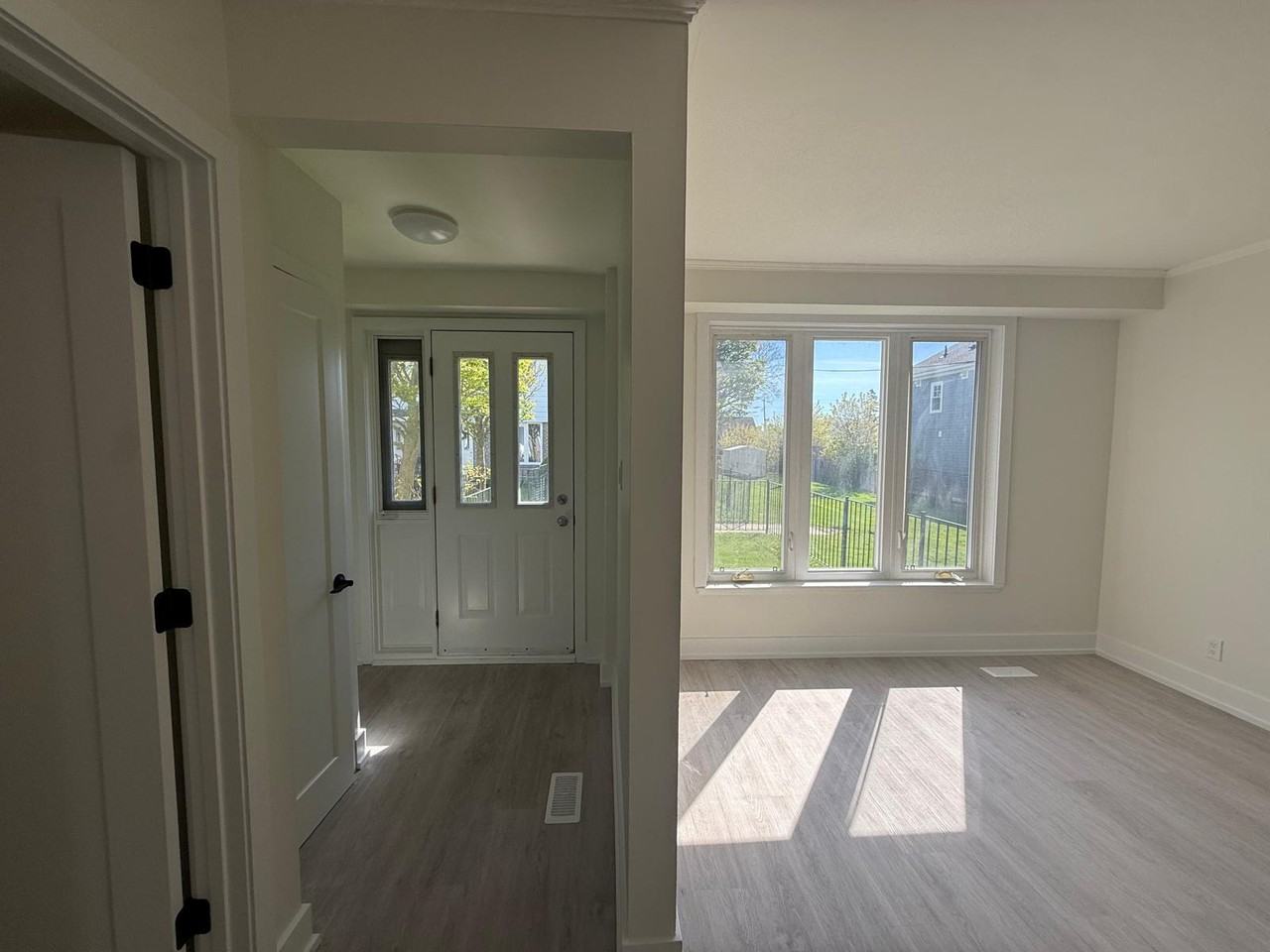 1240 Ilona Park Rd #18 - Photo 2 of 19