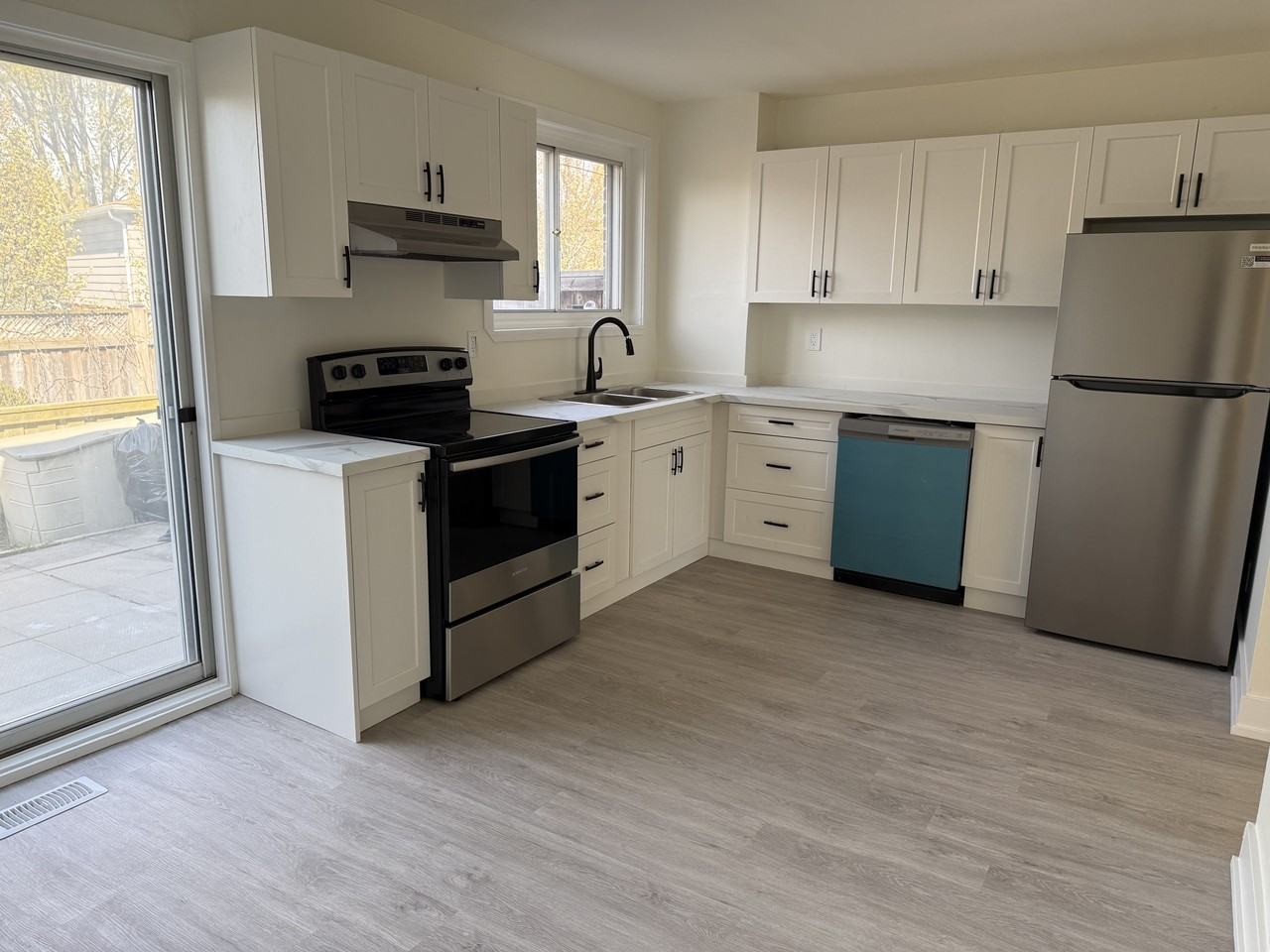 1240 Ilona Park Rd #18 - Photo 5 of 19