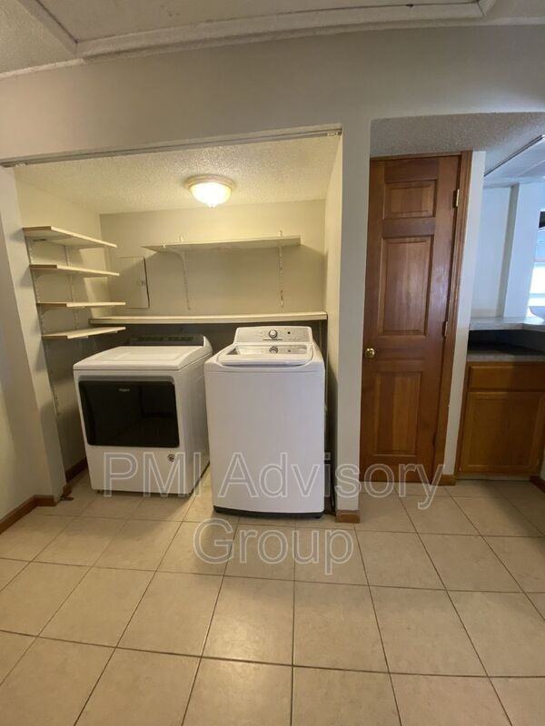 2020 Sw Atwood Ave - Photo 5 of 15