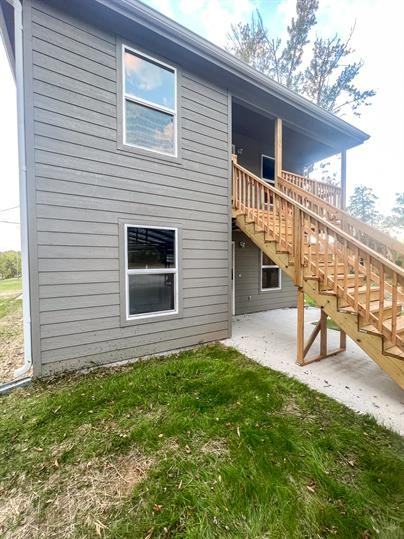 405 Jefferson St #A - Photo 3 of 17