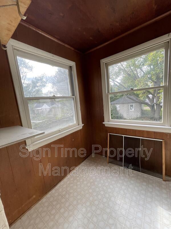 825 Hamilton Blvd #B - Photo 7 of 16