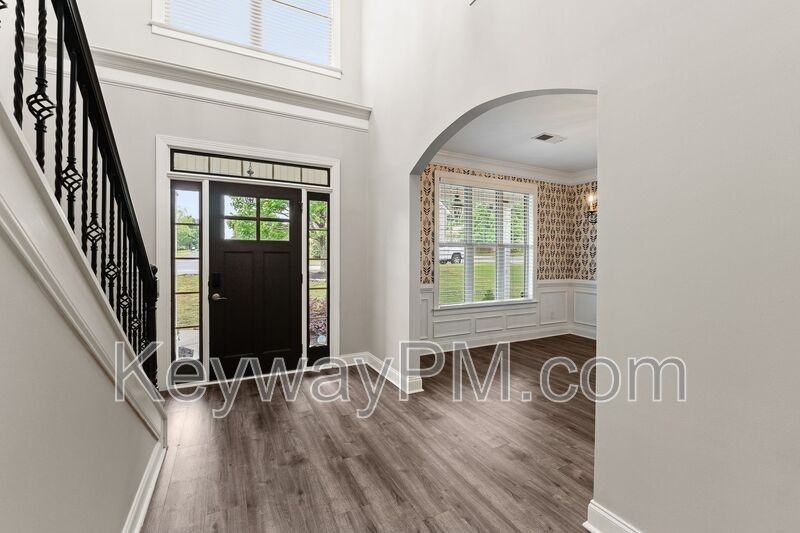 336 Amersham Way - Photo 5 of 24