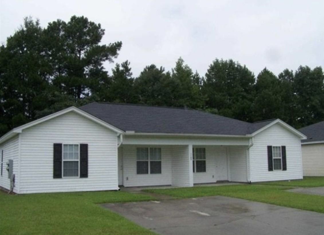 1117 Carver Cir #B - Photo 2 of 2