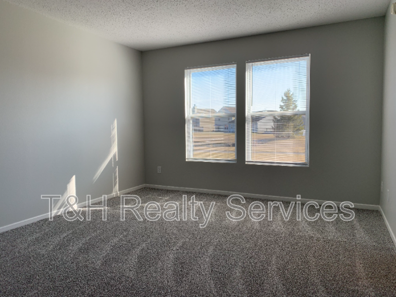 2905 Ludwig Dr - Photo 7 of 23