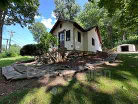 267 Davis Creek Rd - Photo 1 of 1
