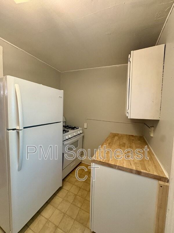 79 Garfield Ave #1F - Photo 6 of 11