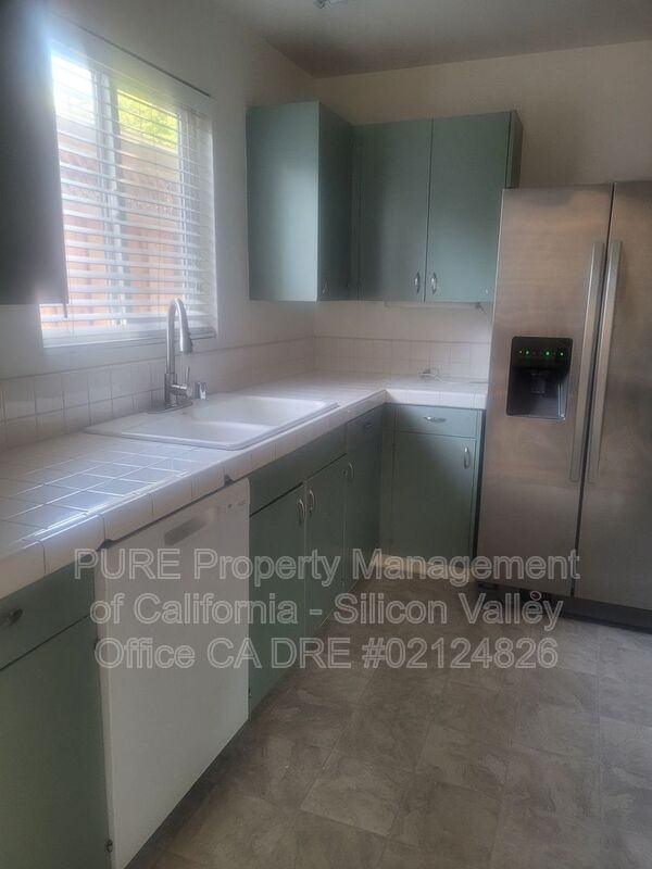 4860 Clydelle Ave - Photo 6 of 14