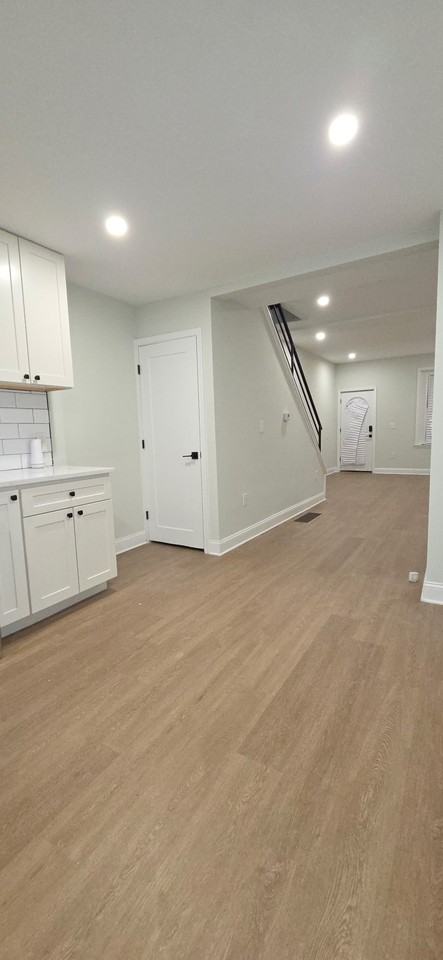 4008 N 7th St #1 - Photo 2 of 12