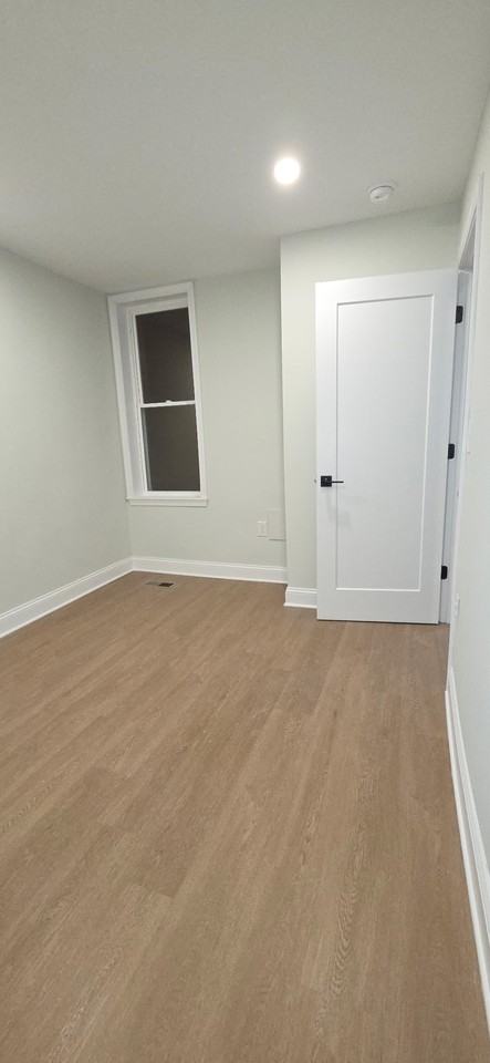 4008 N 7th St #1 - Photo 4 of 12