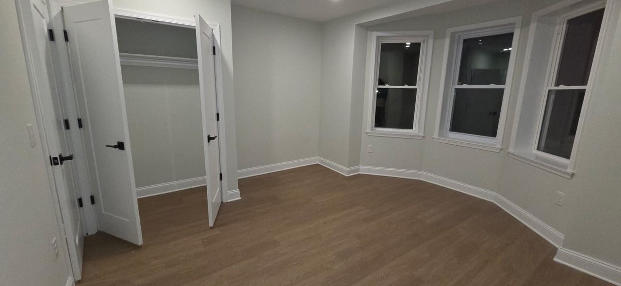 4008 N 7th St #1 - Photo 6 of 12