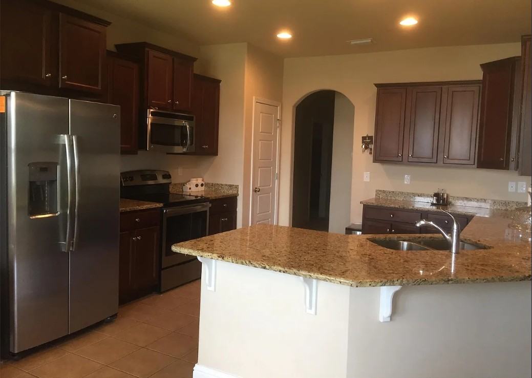 8095 Vane Ct #1 - Photo 3 of 7
