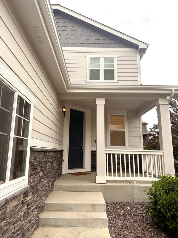 869 Flora View Dr - Photo 2 of 24
