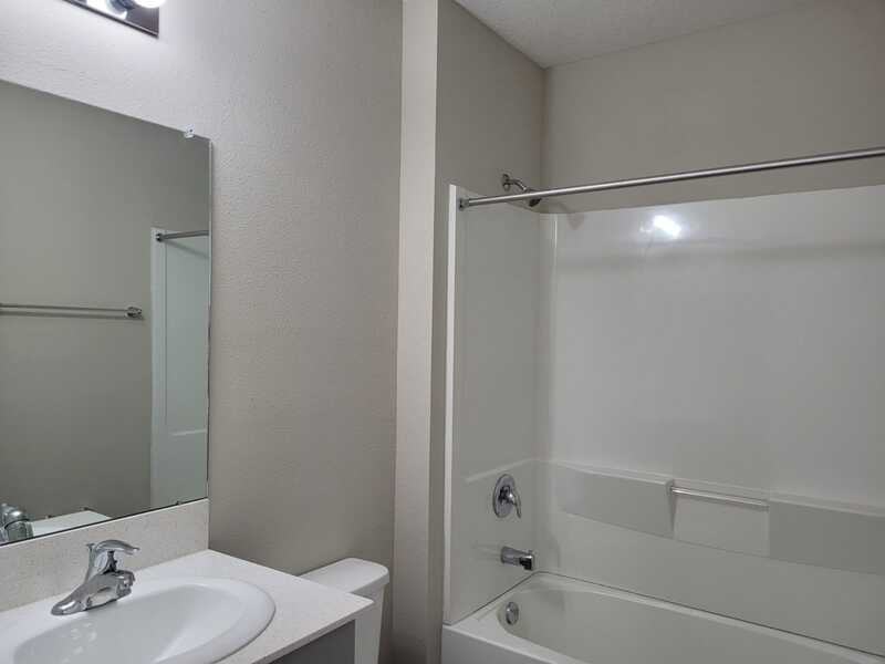 1315 Axel Cir - Photo 4 of 13
