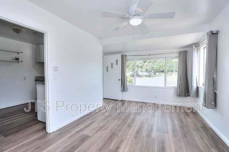 3517 Sue Pam Dr #A - Photo 5 of 35