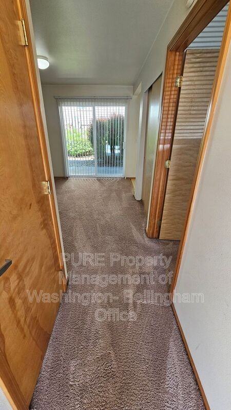 3150 W Maplewood Ave #102 - Photo 3 of 12