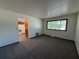 featured image of 616 8th Ave Ne #2