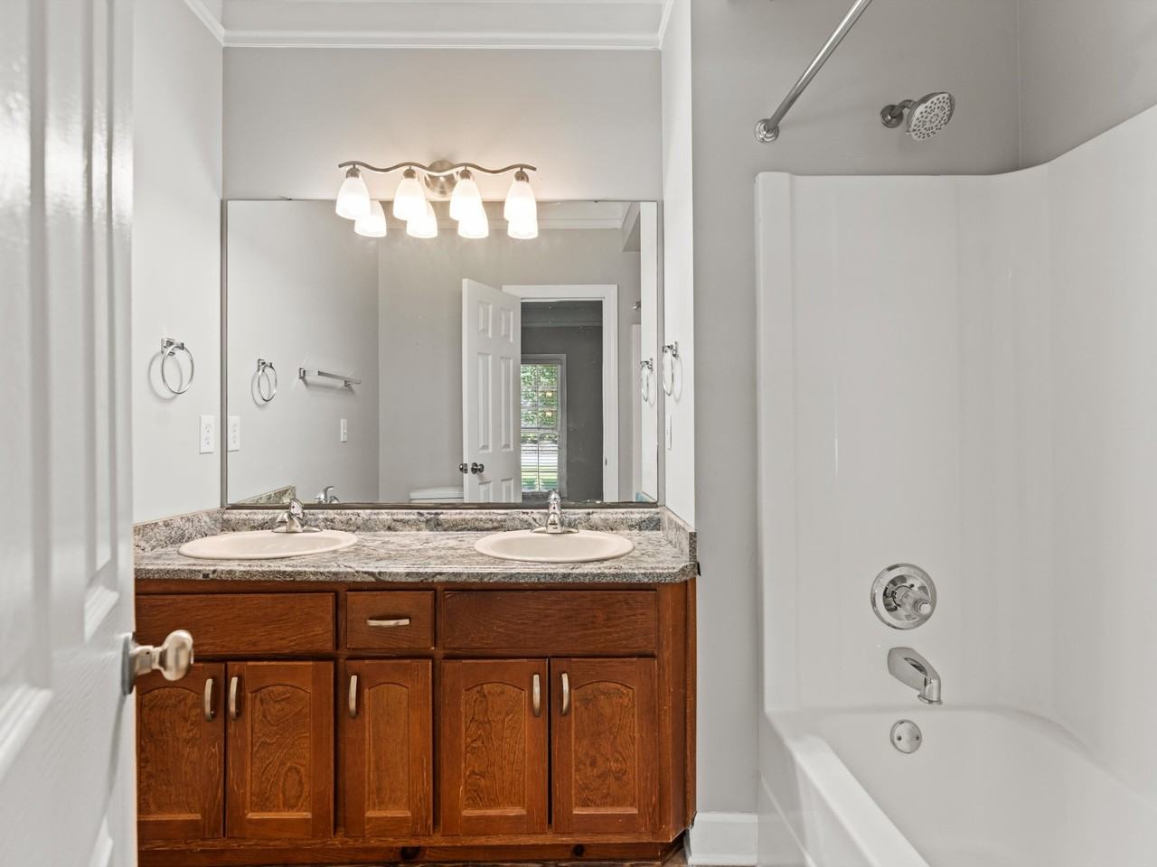 105 Dorchester Ln #1 - Photo 6 of 10