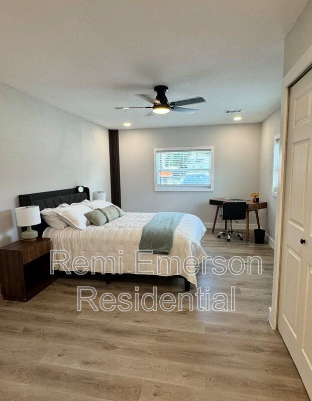 14120 Rutgers Ave - Photo 6 of 14