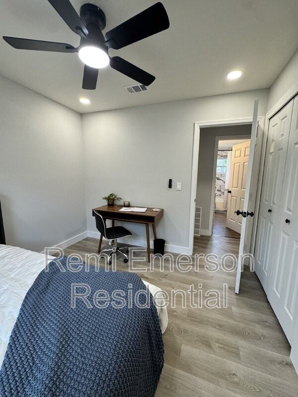 14120 Rutgers Ave - Photo 6 of 13