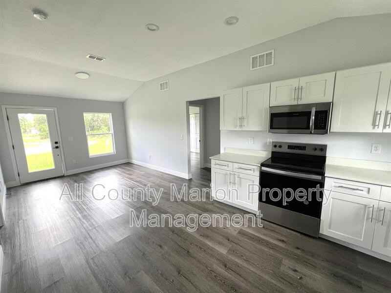3580 Sw 158th Pl - Photo 4 of 13